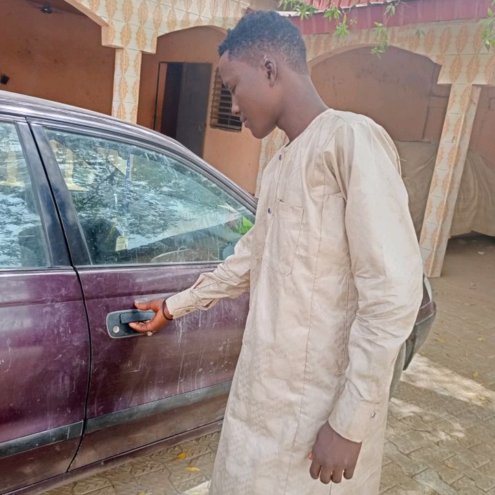 Profile Picture of Hussein Moussa (@user6612499619342) on Tiktok