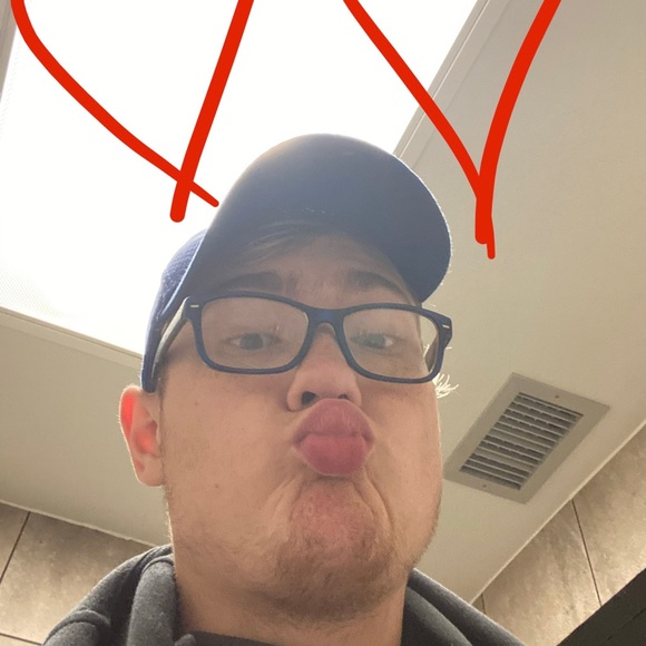 Profile Picture of Zachary Hancock (@zach_hancock) on Poshmark