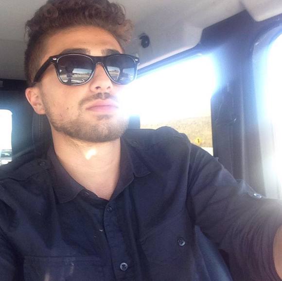 Profile Picture of Youseph Sameyee (@yoshisameyee) on Poshmark