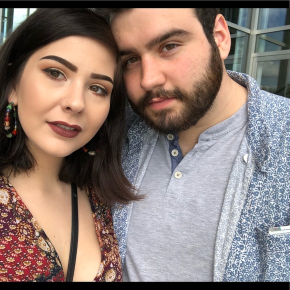 Profile Picture of Eamon Fossi (@etfossi) on Poshmark