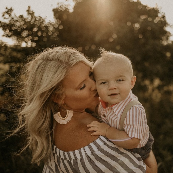 Profile Picture of Jordan Swineford (@jordanc1029) on Poshmark