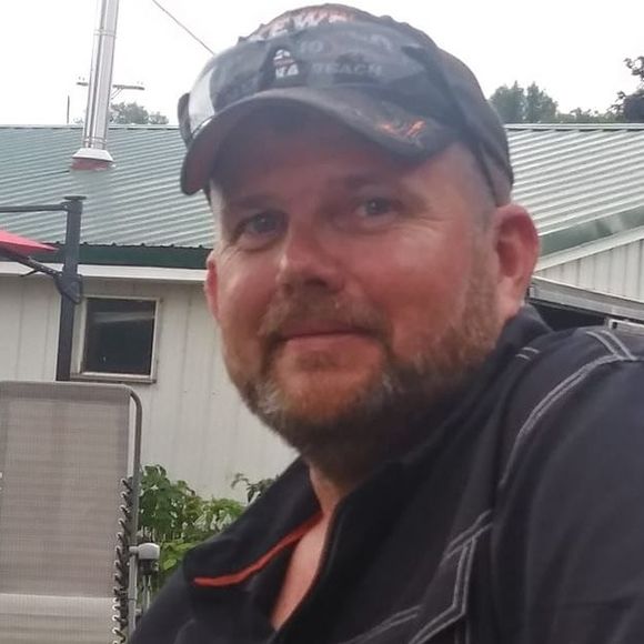 Profile Picture of Randy Watkins (@rjw595) on Poshmark