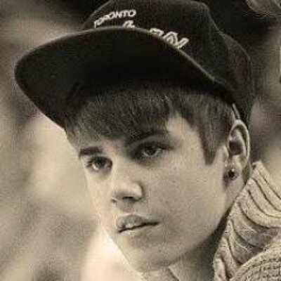 Profile Picture of Justin Bieber Crew (@TheJustinStyle) on Twitter