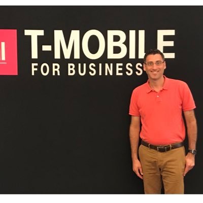 Profile Picture of Mike Bernstein (@mikebern24) on Twitter