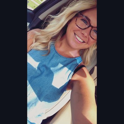 Profile Picture of Ellen Taylor Tyler (@ellenttyler) on Twitter