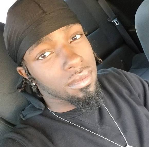 Profile Picture of Devante Connally (@dcd1111) on Poshmark