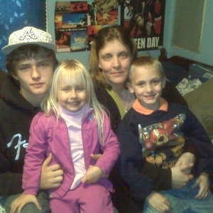 Profile Picture of Shari Teal (@shariteal) on Myspace