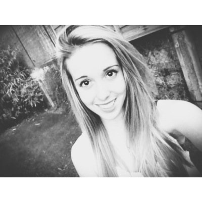 Profile Picture of Candice Robert (@candice19991) on Twitter