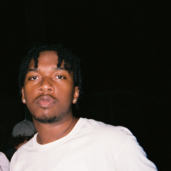 Profile Picture of Jimmy Waters (@jimmy_waters) on Poshmark