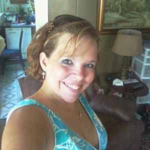 Profile Picture of Joanne Drew (@vaninjachic) on Myspace