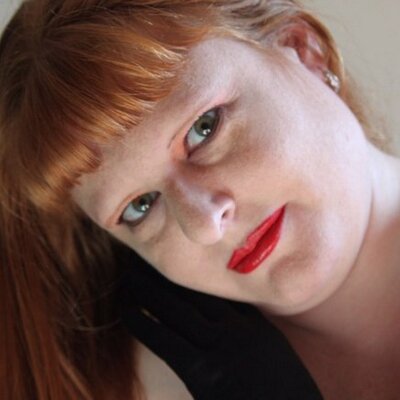 Profile Picture of Bonnie Manning (@@couturebella_bm) on Twitter