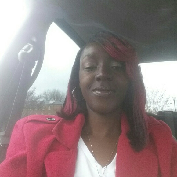 Profile Picture of Sheronica Deese (@sdeese30) on Poshmark