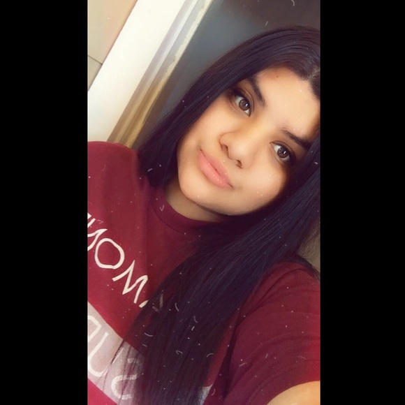 Profile Picture of Kasandra Silva (@kchtx) on Poshmark