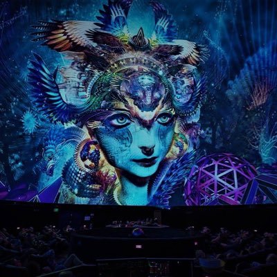 Profile Picture of Pamela Walker (@leffwalker) on Twitter