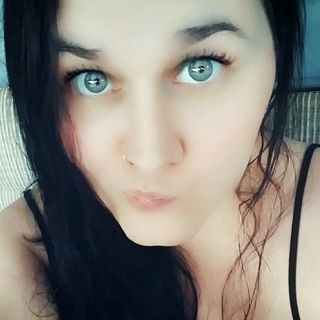 Profile Picture of Ivy Nikki (@nikki.ivy.54) on Facebook