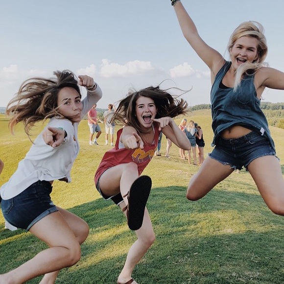 Profile Picture of Scottie Gilg (@scottiegilg) on Poshmark