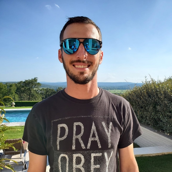 Profile Picture of Patrick Page (@pcpage1988) on Poshmark