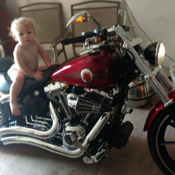 Profile Picture of Michael Stevens (@loganandlayla) on Poshmark