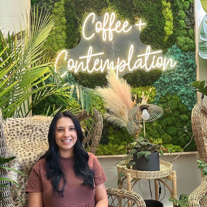 Profile Picture of Shanda✨ (@shandasnook) on Tiktok