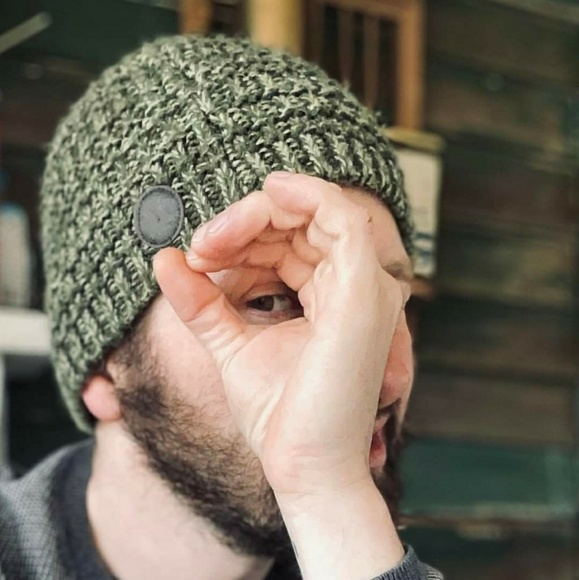 Profile Picture of Robbie joe Cason-rutherford (@robbiejoecason1) on Poshmark