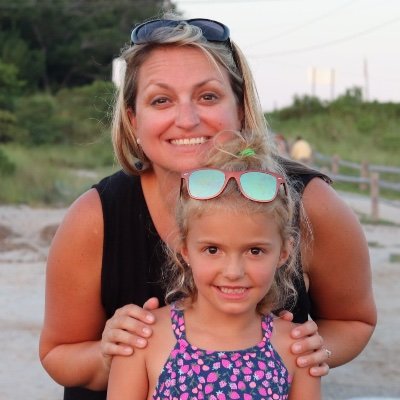 Profile Picture of Lisa Sheaffer (@sheaffer_lisa) on Twitter