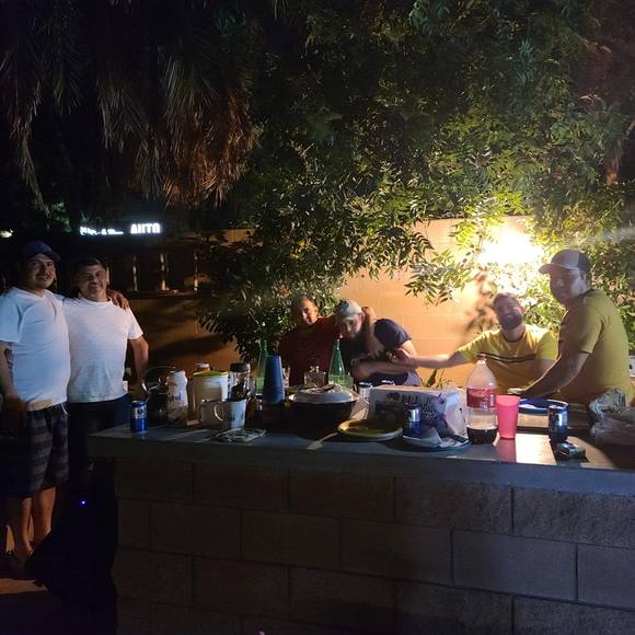 Profile Picture of Aaron Melendrez rosas (@aaronmelendr297) on Poshmark