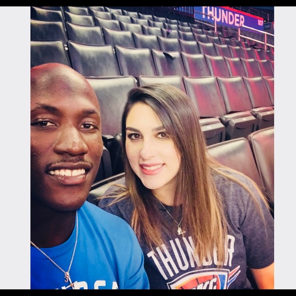 Maranda Watson - Poshmark Profile Picture of Maranda Watson (@maranda2103) on Poshmark