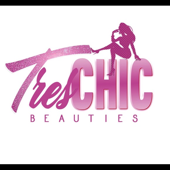 Profile Picture of Alicia Waits (@treschicbeauti) on Poshmark