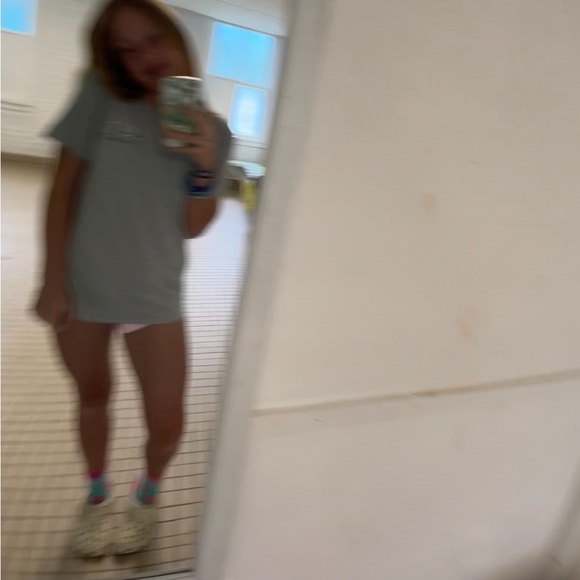 Profile Picture of Genevieve Brevik (@gg_brevik) on Poshmark