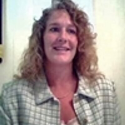 Profile Picture of Michelle Keck (@michellekeck) on Twitter