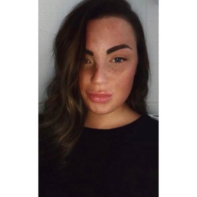 Profile Picture of Rachel Malone (@rachelmalone_) on Twitter