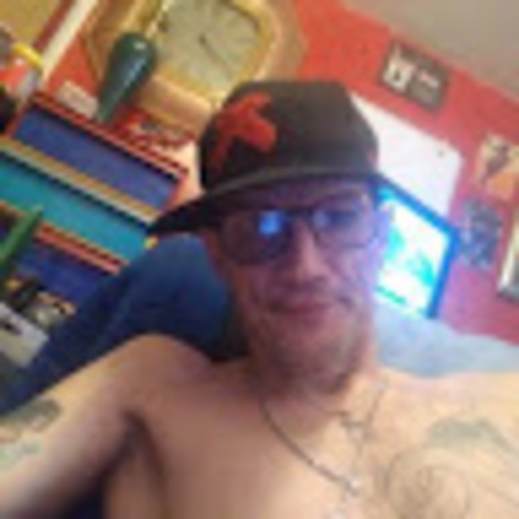 Profile Picture of Mike Berryman (@mikeberryman77) on Poshmark