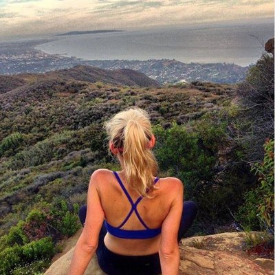 Profile Picture of Jessie (@jessie_graber) on Twitter