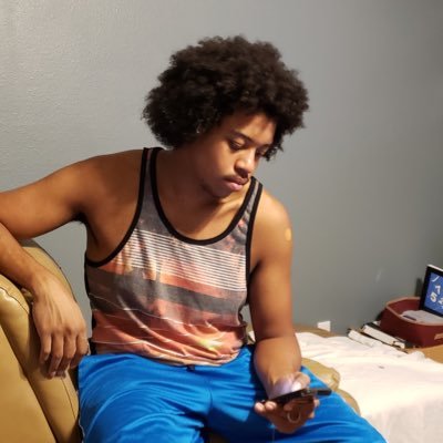 Profile Picture of NiCE WATCH (@JayGatsbyy_) on Twitter