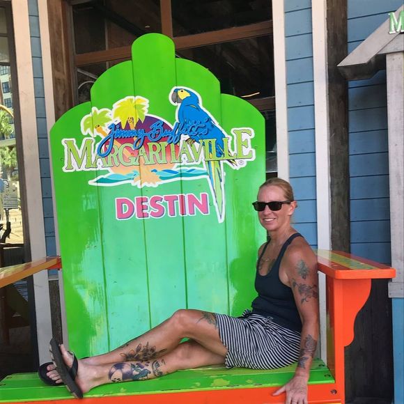 Profile Picture of Jennifer Schwerdtfeger (@jennmel1) on Poshmark
