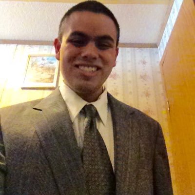 Profile Picture of Jonathan Castillo (@2Johnny24) on Twitter