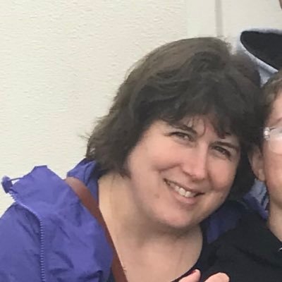 Profile Picture of Stacy Halverson (@smerf98) on Twitter