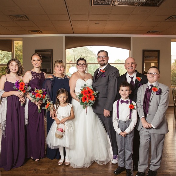 Profile Picture of Laura Tavolacci (@ltav68) on Poshmark