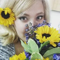 Profile Picture of Jessica Sue Takacs (@JessicaEssWho) on Twitter