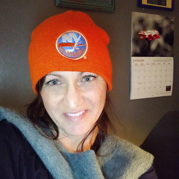 Profile Picture of Dawn Di orio (@dd1244) on Poshmark