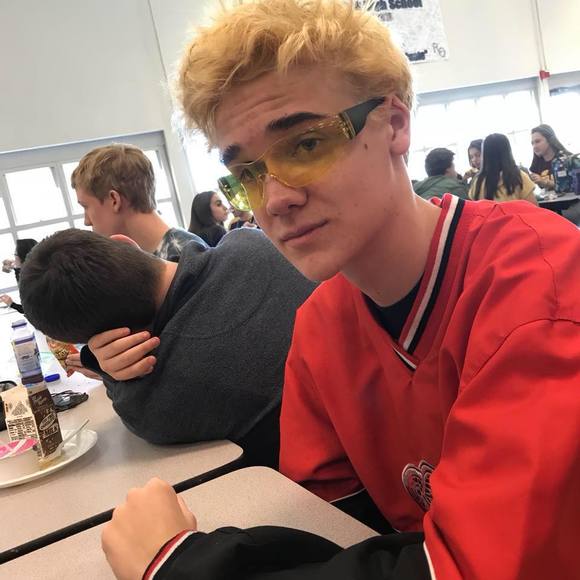 Profile Picture of Max Parker (@maxparker44) on Poshmark