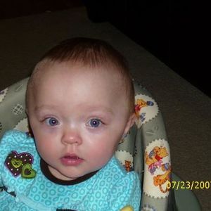 Profile Picture of Tiffany Hutto (@crazybfly) on Myspace