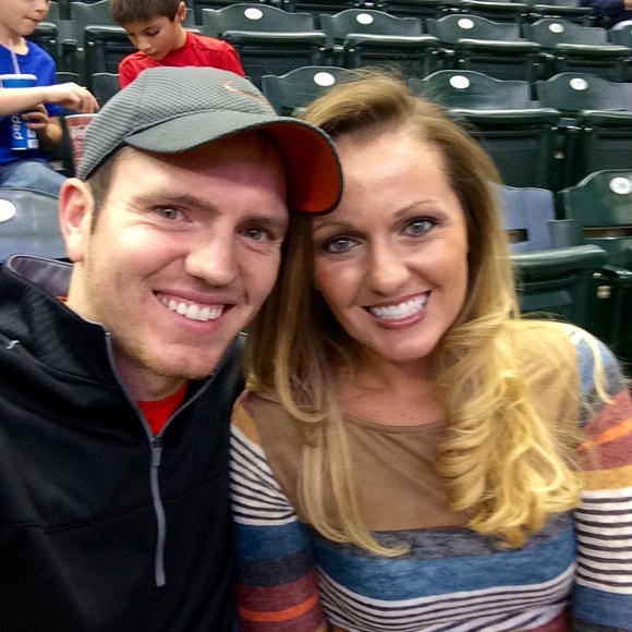 Profile Picture of Chanelle Mitchell (@nellie2112) on Poshmark