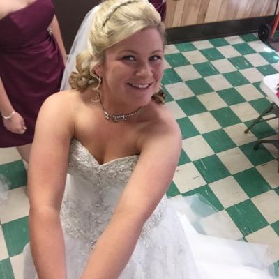 Profile Picture of Deneen Carlson (@deneenc89) on Twitter