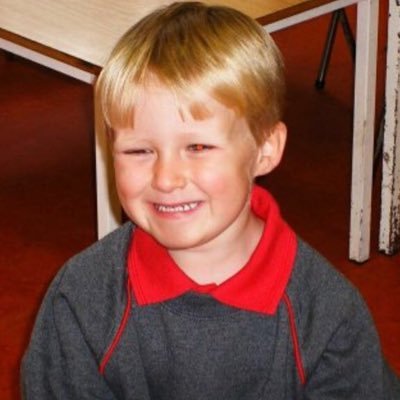 Profile Picture of Richard Iredale (@MadPanekPK) on Twitter