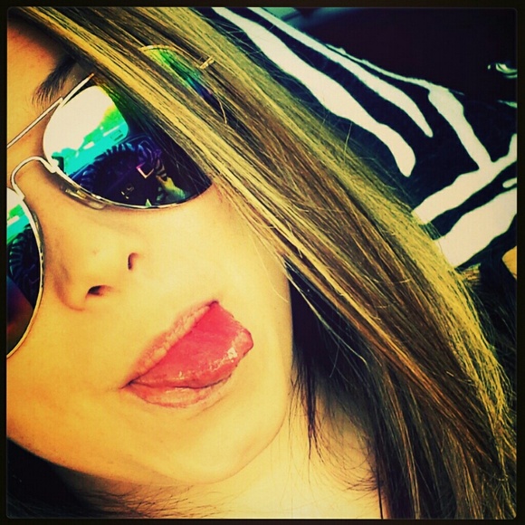 Profile Picture of Cassie Richardson (@crich_89) on Poshmark