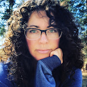 Profile Picture of Iris Higgins  (@IrisHiggins) on Youtube