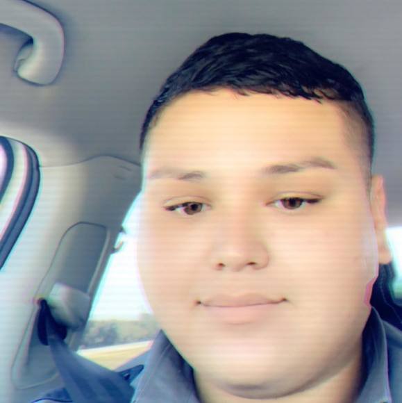 Profile Picture of Jeremiah Alvarado (@jeremiah_75) on Poshmark