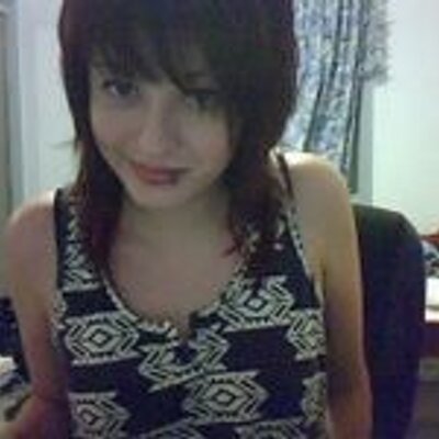 Profile Picture of Nora Finch (@NoraFinch5) on Twitter