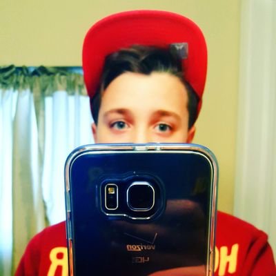 Profile Picture of Sean Howlett (@ELITE_SRHyii) on Twitter